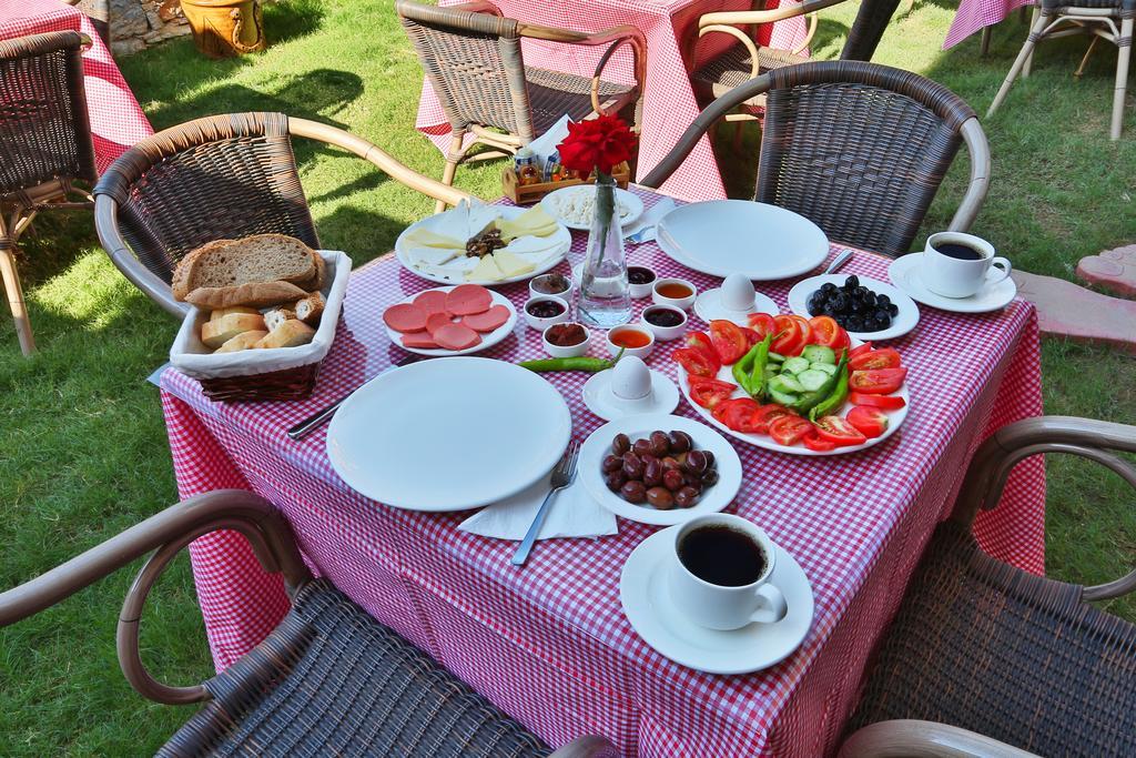 Emre Hotel 10Oda Datca Ruang foto